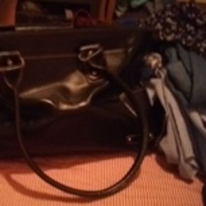 Etienne Aigner est. 1949 purse